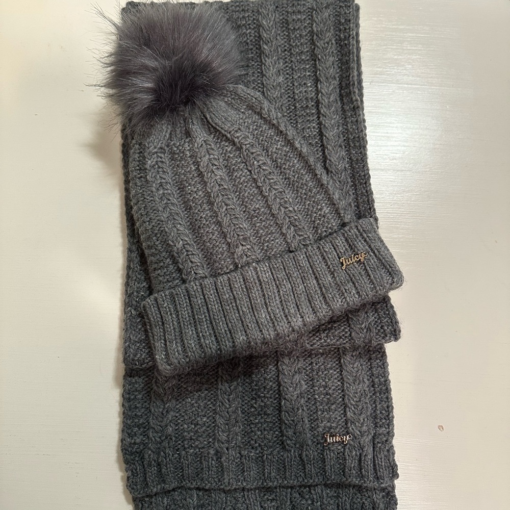 Juicy Couture Grey Knit Beanie + Scarf